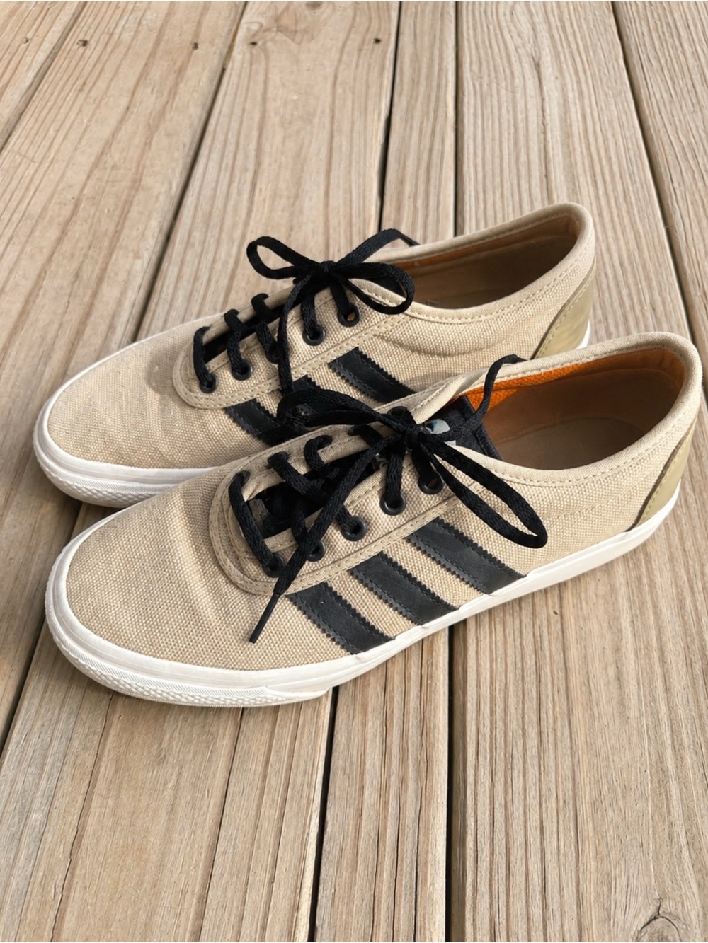 Adidas Adi-Ease Raw Gold Men’s Size 9 Beige Black Striped Sneakers Shoes DB0409